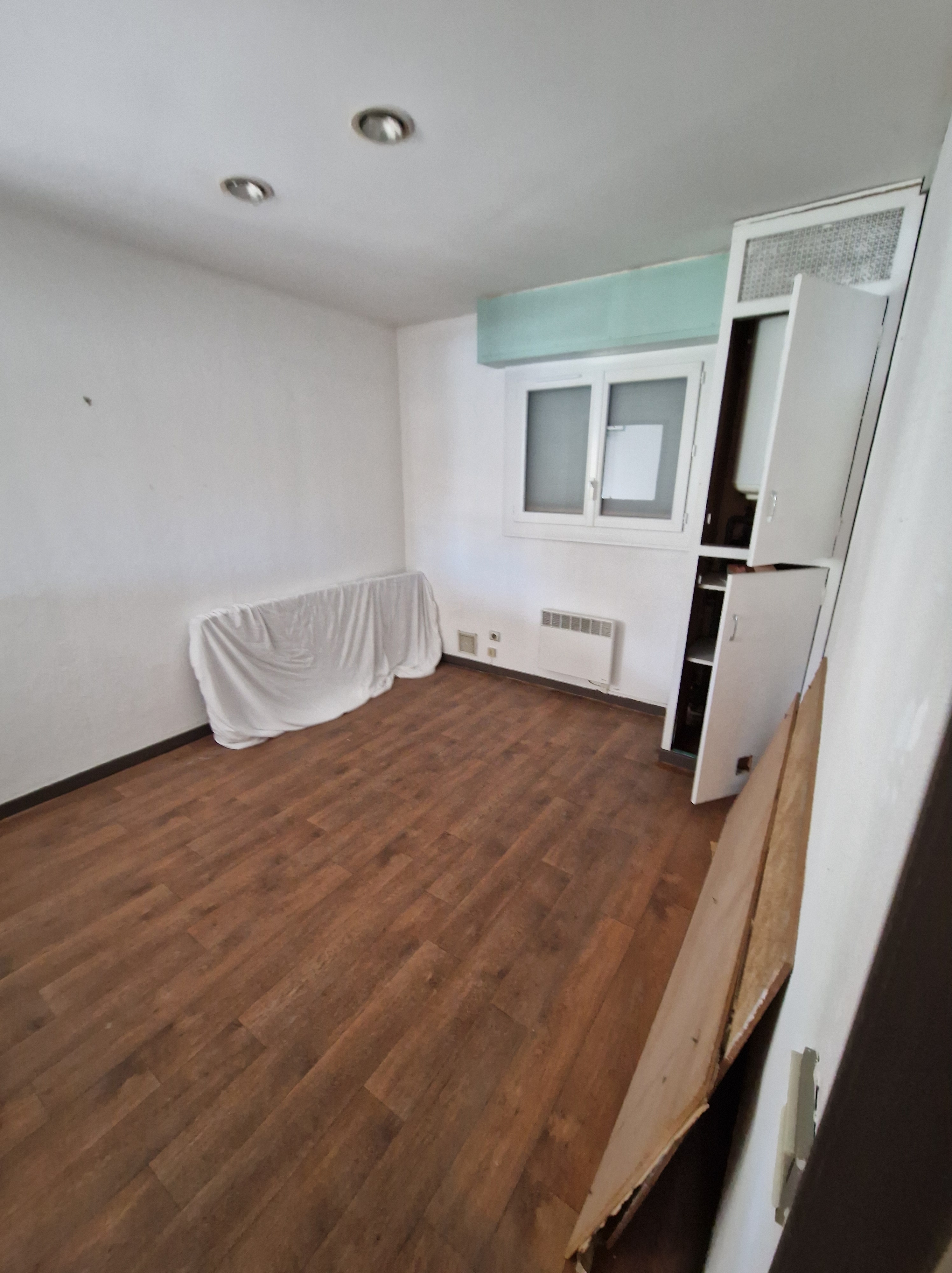 Transformation d'un appartement en bureau professionnel à Saint Clément-de-rivière